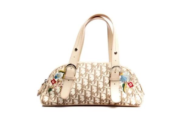 新乡长垣市回收二手包包Dior包包
